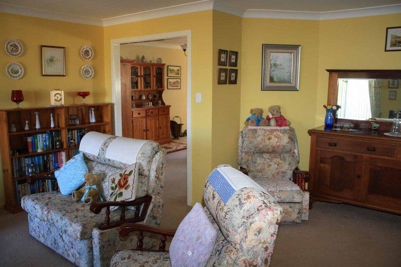 2 Killarney Place, Robinson Avenue, GLEN INNES NSW 2370, Glen Innes - Thumbnail 5