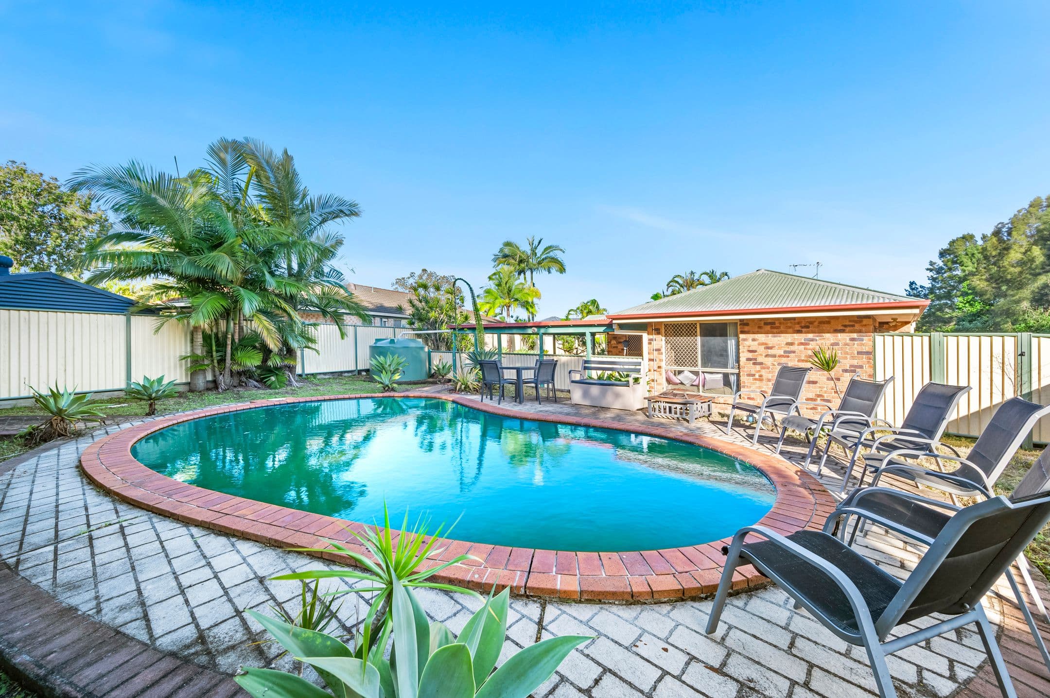 9 Greenwood Court, Helensvale QLD 4212, Helensvale - Thumbnail 4