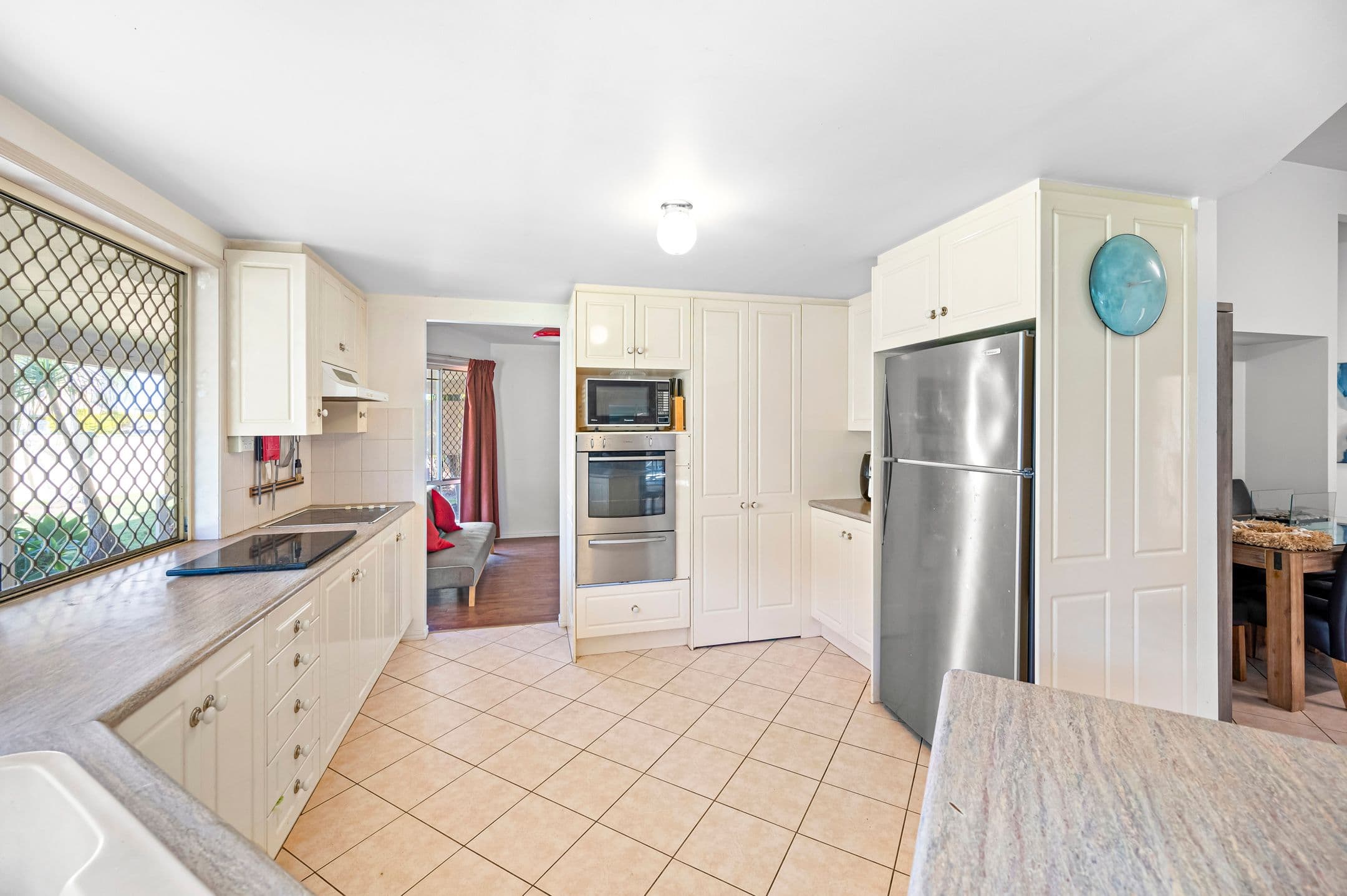 9 Greenwood Court, Helensvale QLD 4212, Helensvale - Thumbnail 7