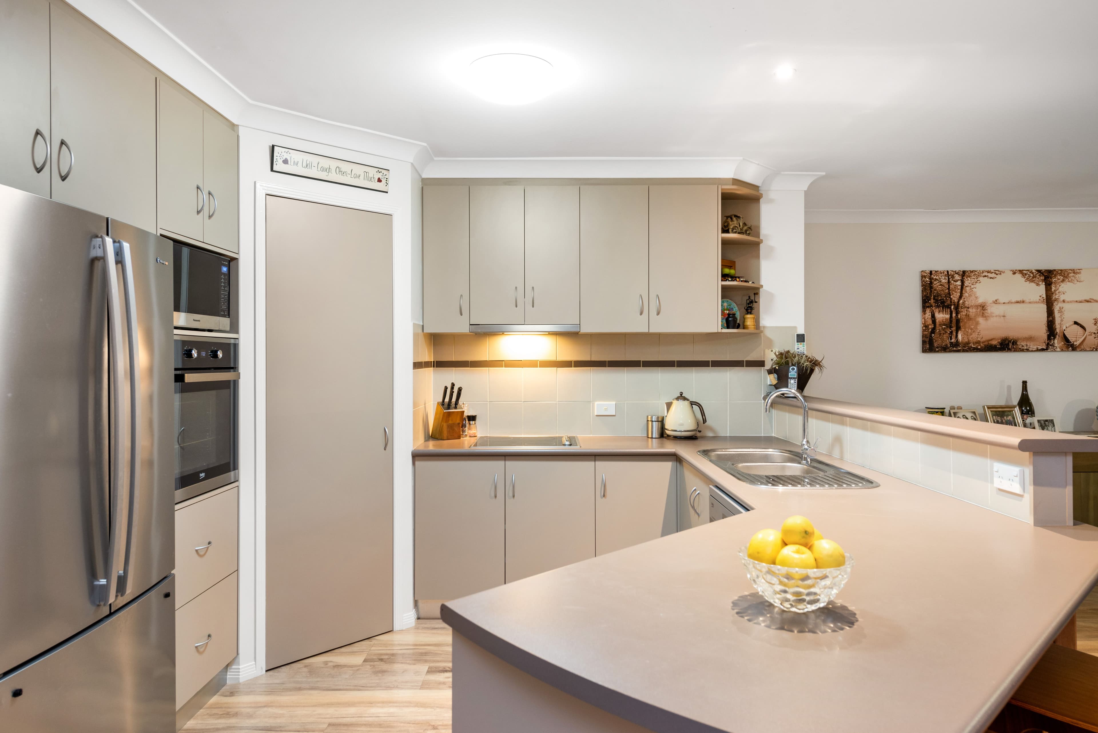 4 Holland Place, Carindale QLD 4152, Carindale - Thumbnail 6
