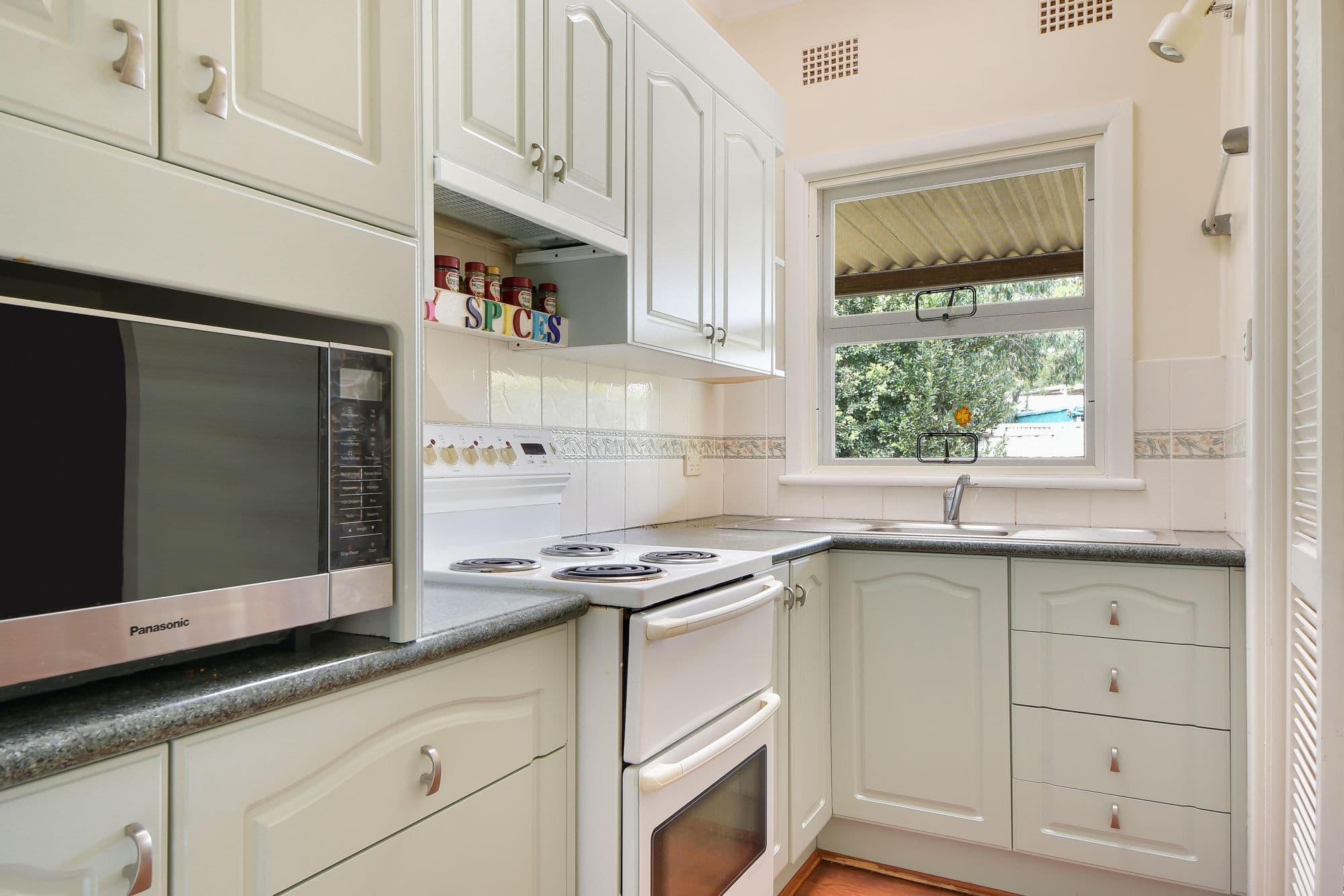 9 Cuthel Place, Campbelltown - Thumbnail 4