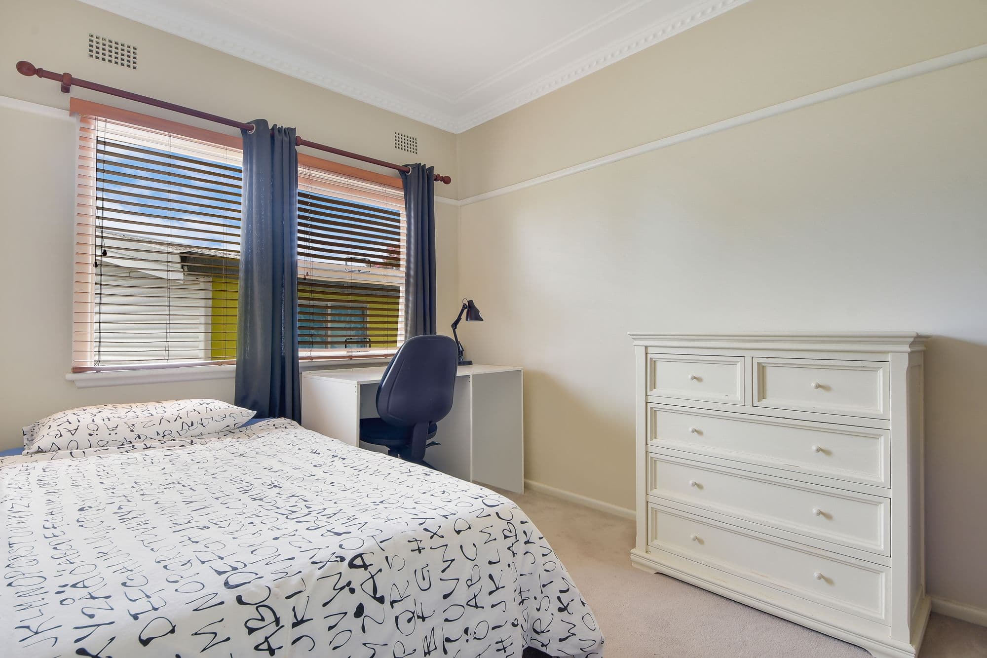 9 Cuthel Place, Campbelltown - Thumbnail 5