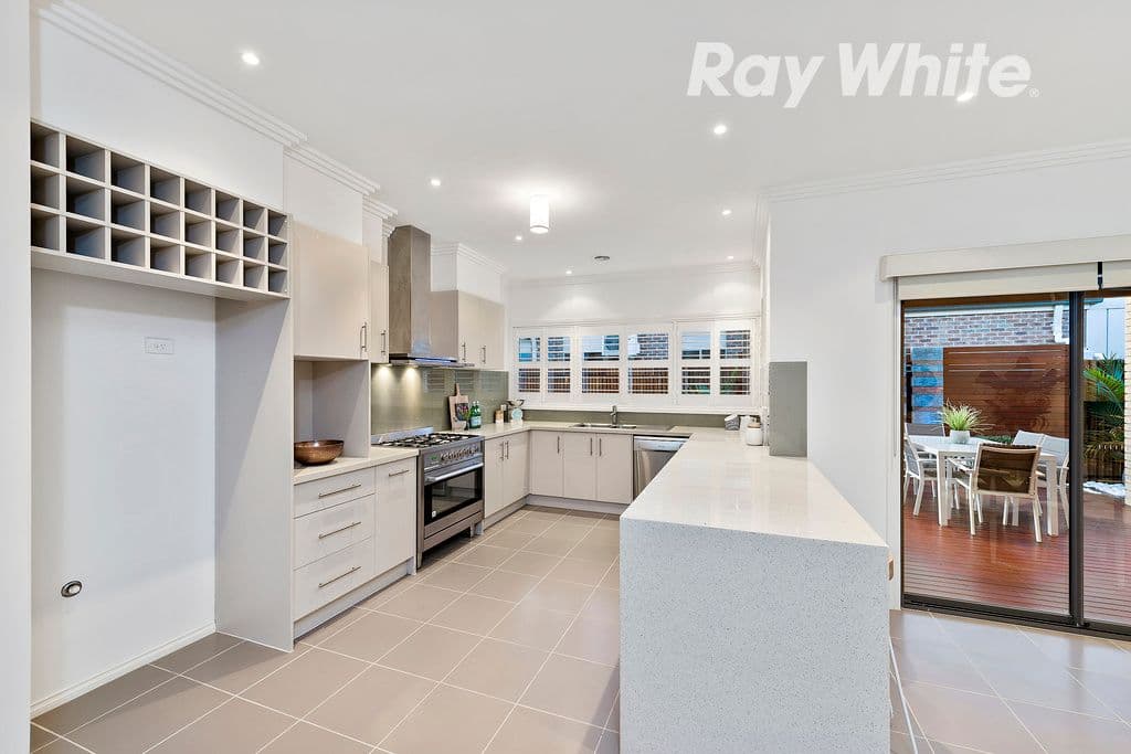 46 Redding Rise, Epping VIC 3076, Epping - Thumbnail 2