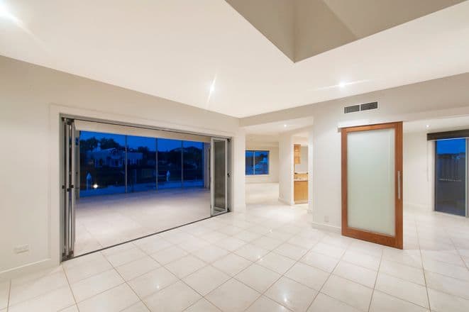 8022 Key Waters, SANCTUARY COVE QLD 4212, Sanctuary Cove - Thumbnail 8