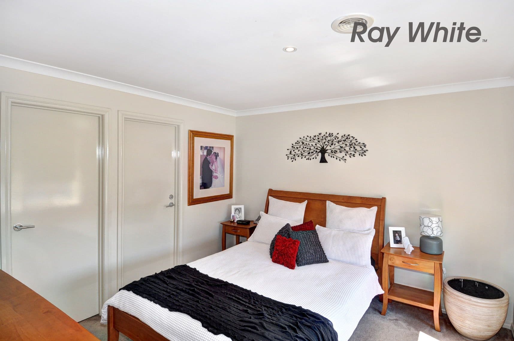 20 East Cornhill Drive, POINT COOK VIC 3030, Point Cook - Thumbnail 8
