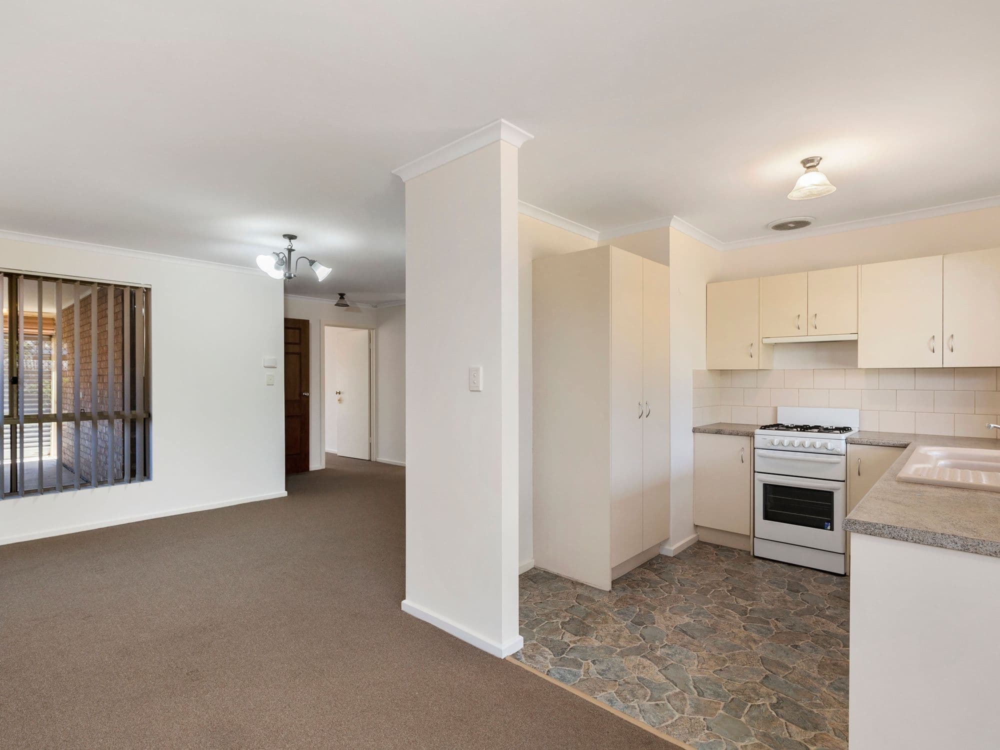13 Yaldara Close, Woodcroft SA 5162, Woodcroft - Thumbnail 8