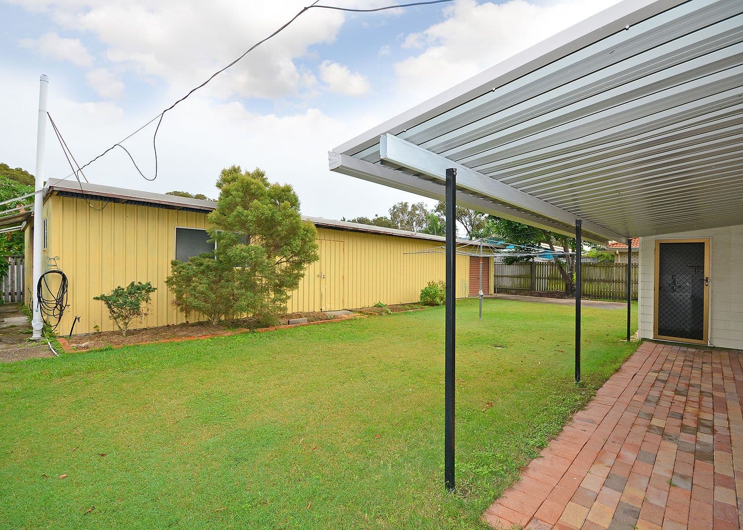 57 Pulgul Street, Urangan QLD 4655, Urangan - Thumbnail 2