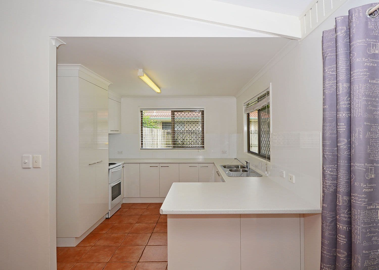 57 Pulgul Street, Urangan QLD 4655, Urangan - Thumbnail 4
