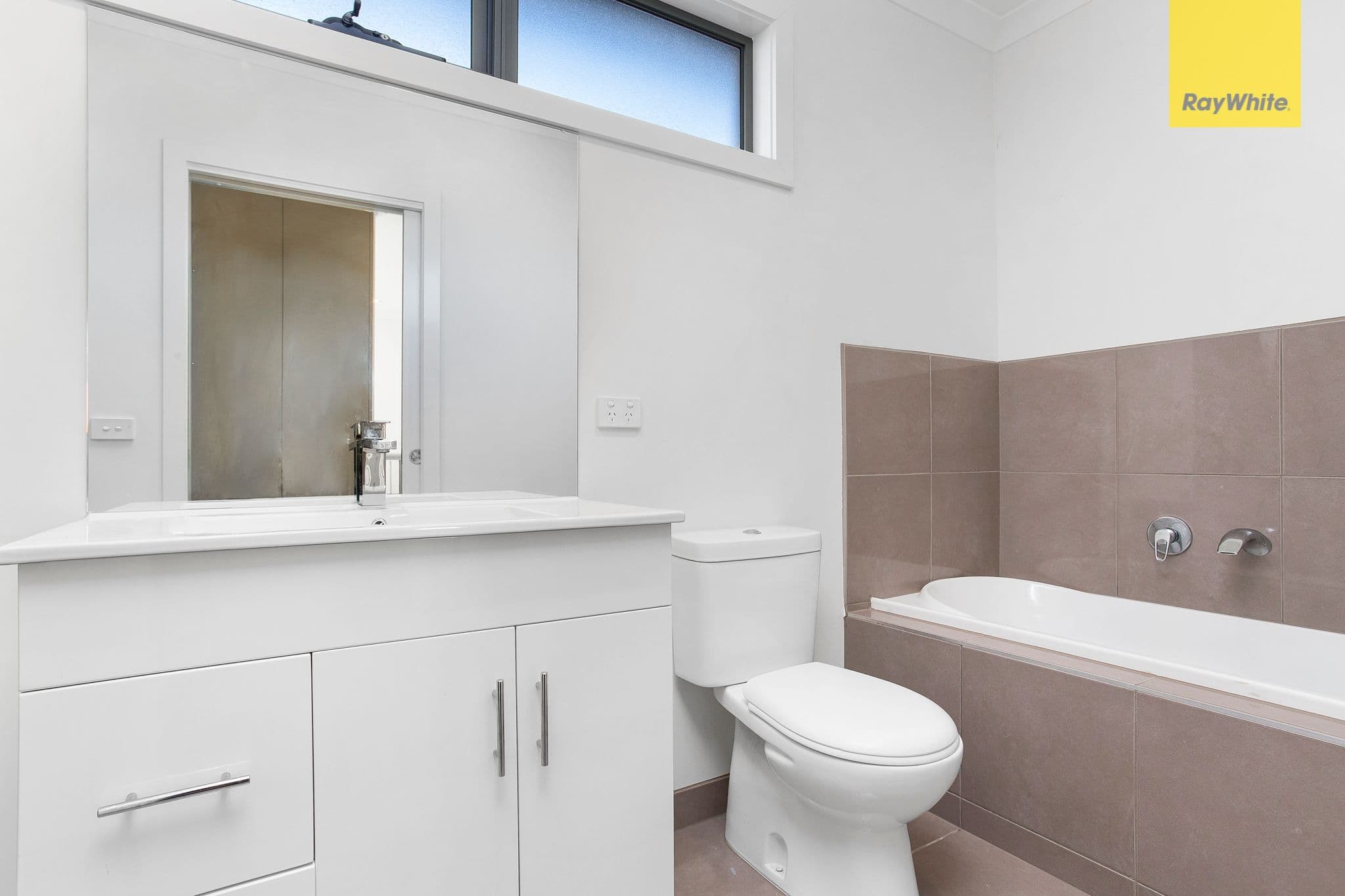 13 Kingston Street, Keilor Park VIC 3042, Keilor Park - Thumbnail 8
