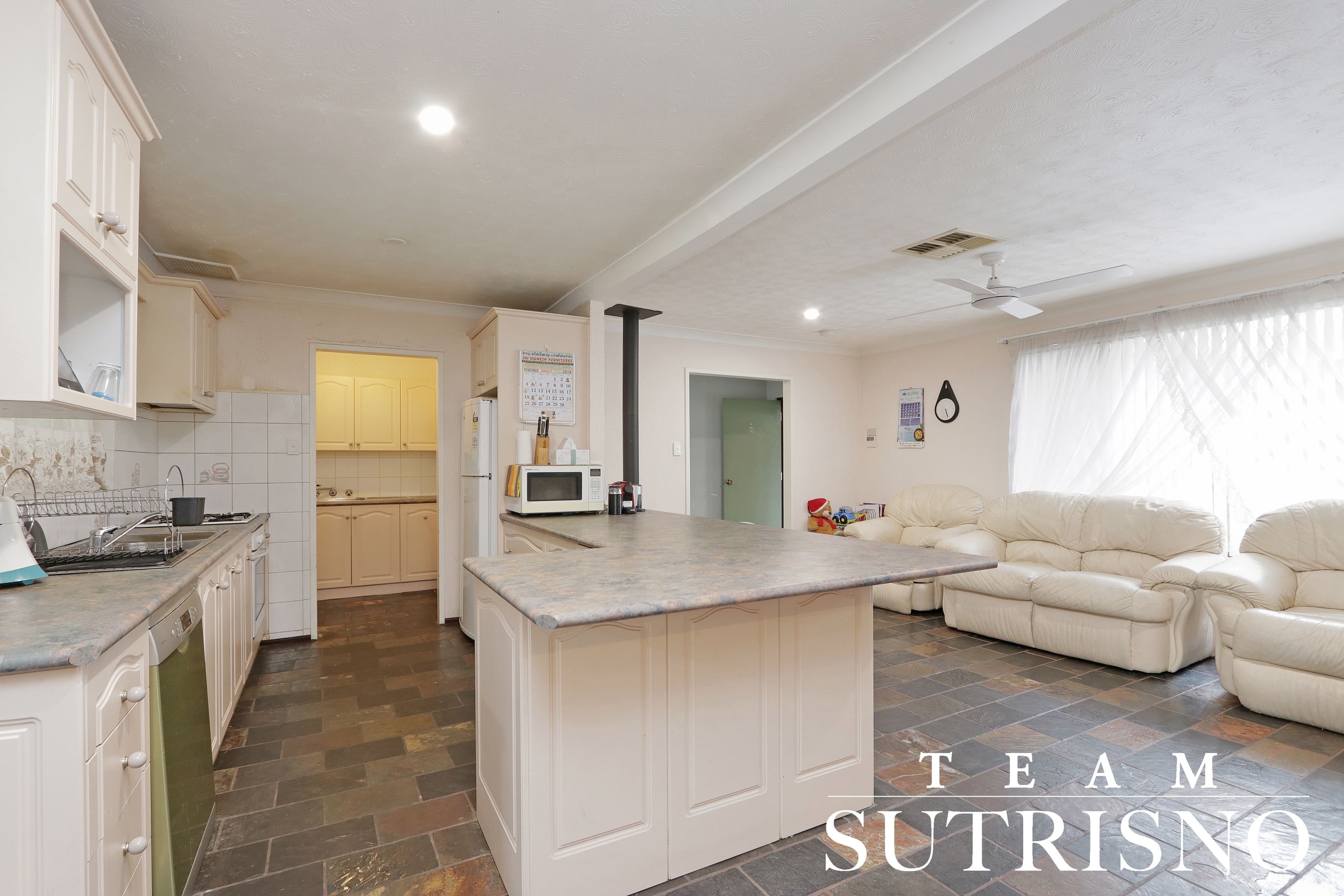 16 Merley Way, Parkwood WA 6147, Parkwood - Thumbnail 6
