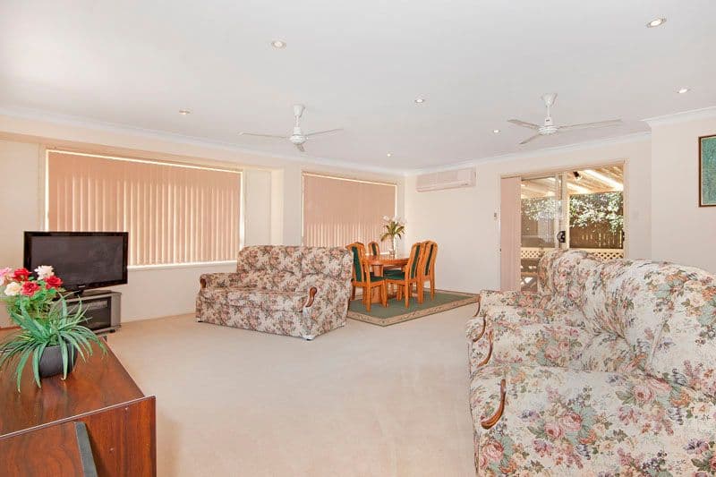 41 Dianne Avenue, LAKE MUNMORAH NSW 2259, Lake Munmorah - Thumbnail 4