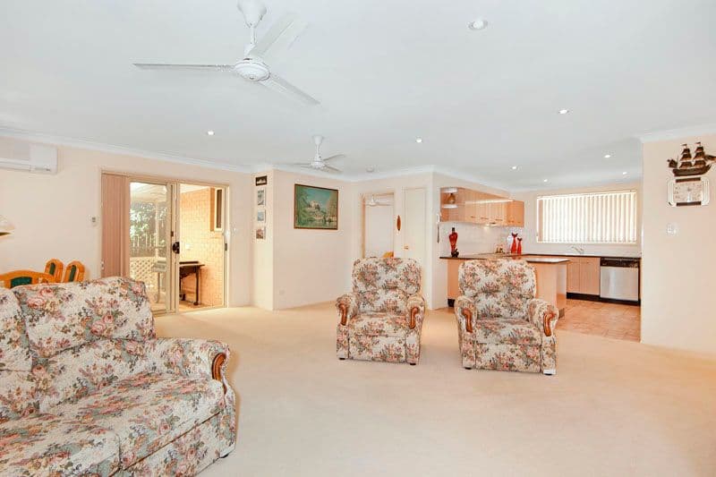 41 Dianne Avenue, LAKE MUNMORAH NSW 2259, Lake Munmorah - Thumbnail 5