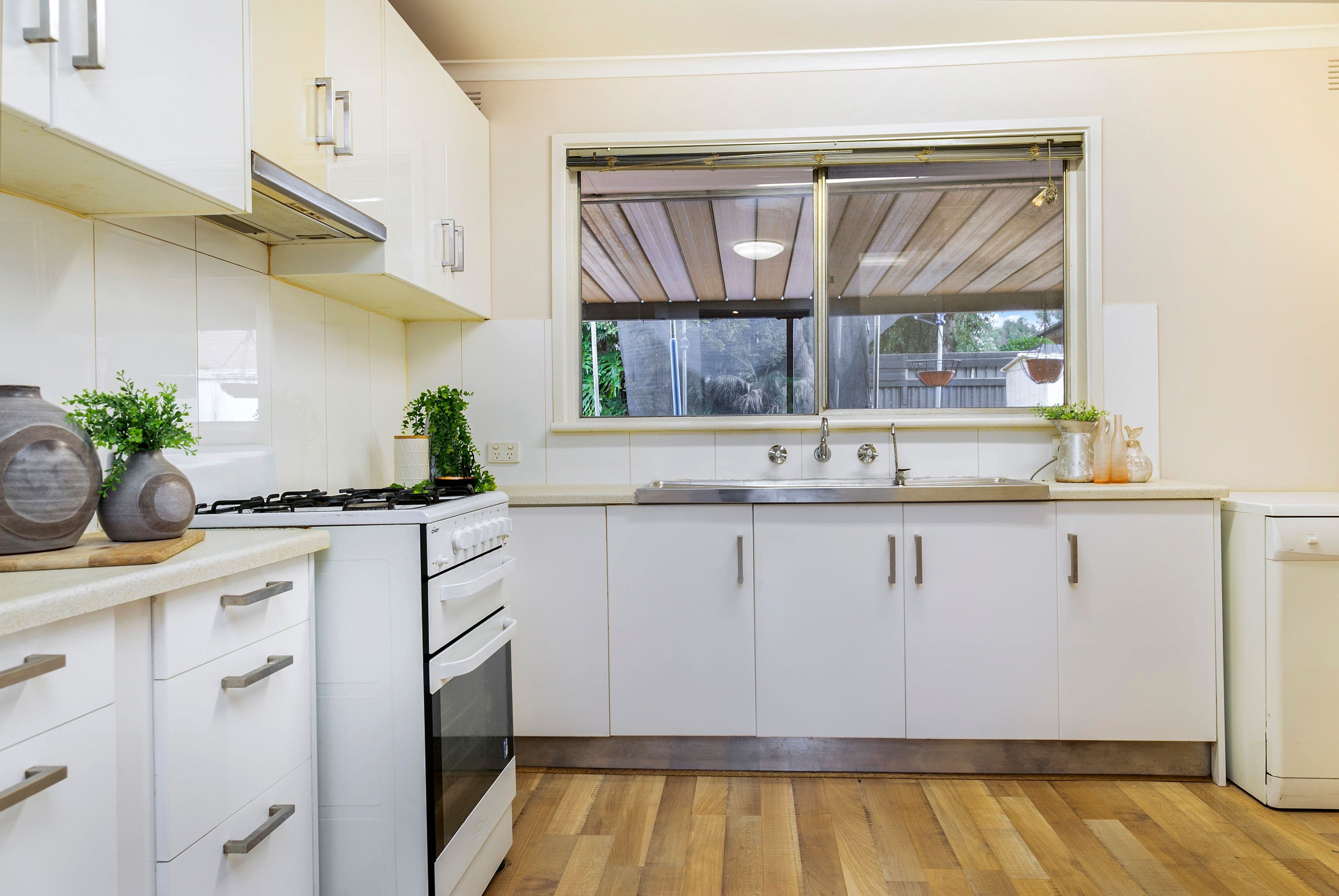 46 Warrandee Drive, Modbury North SA 5092, Modbury North - Thumbnail 5