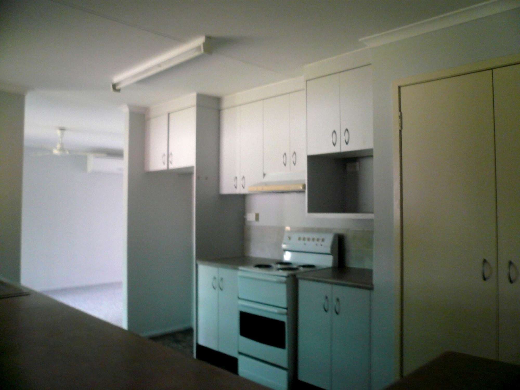 6 Montserrat Court, KIRWAN QLD 4817, Kirwan - Thumbnail 2