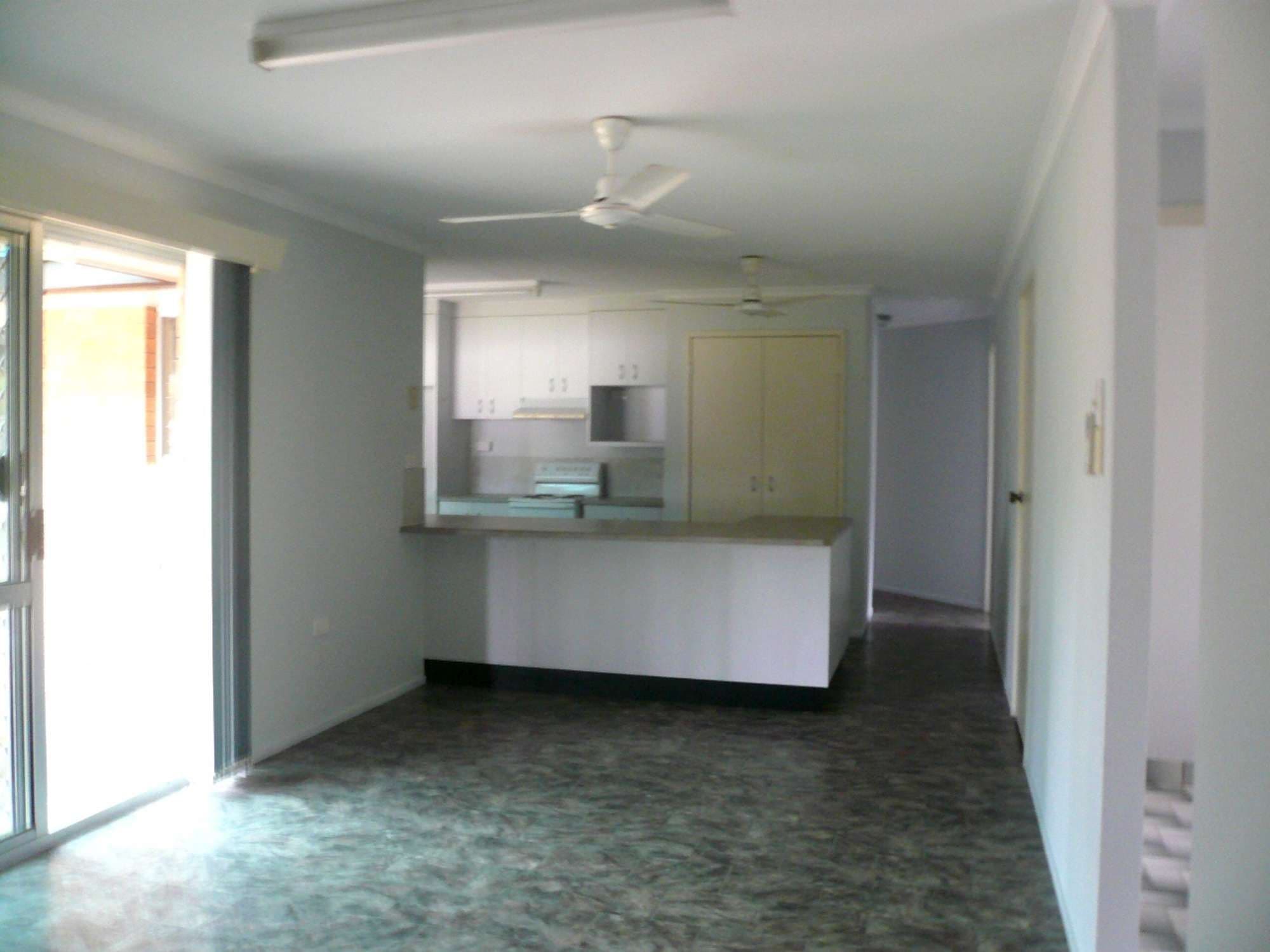 6 Montserrat Court, KIRWAN QLD 4817, Kirwan - Thumbnail 3