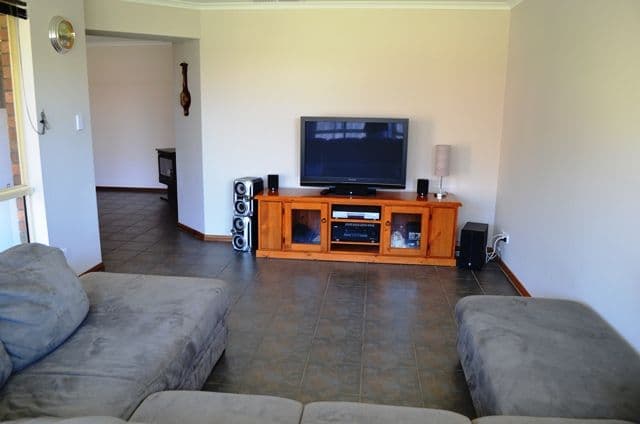 26 Boronia Cir, BALAKLAVA SA 5461, Balaklava - Thumbnail 7