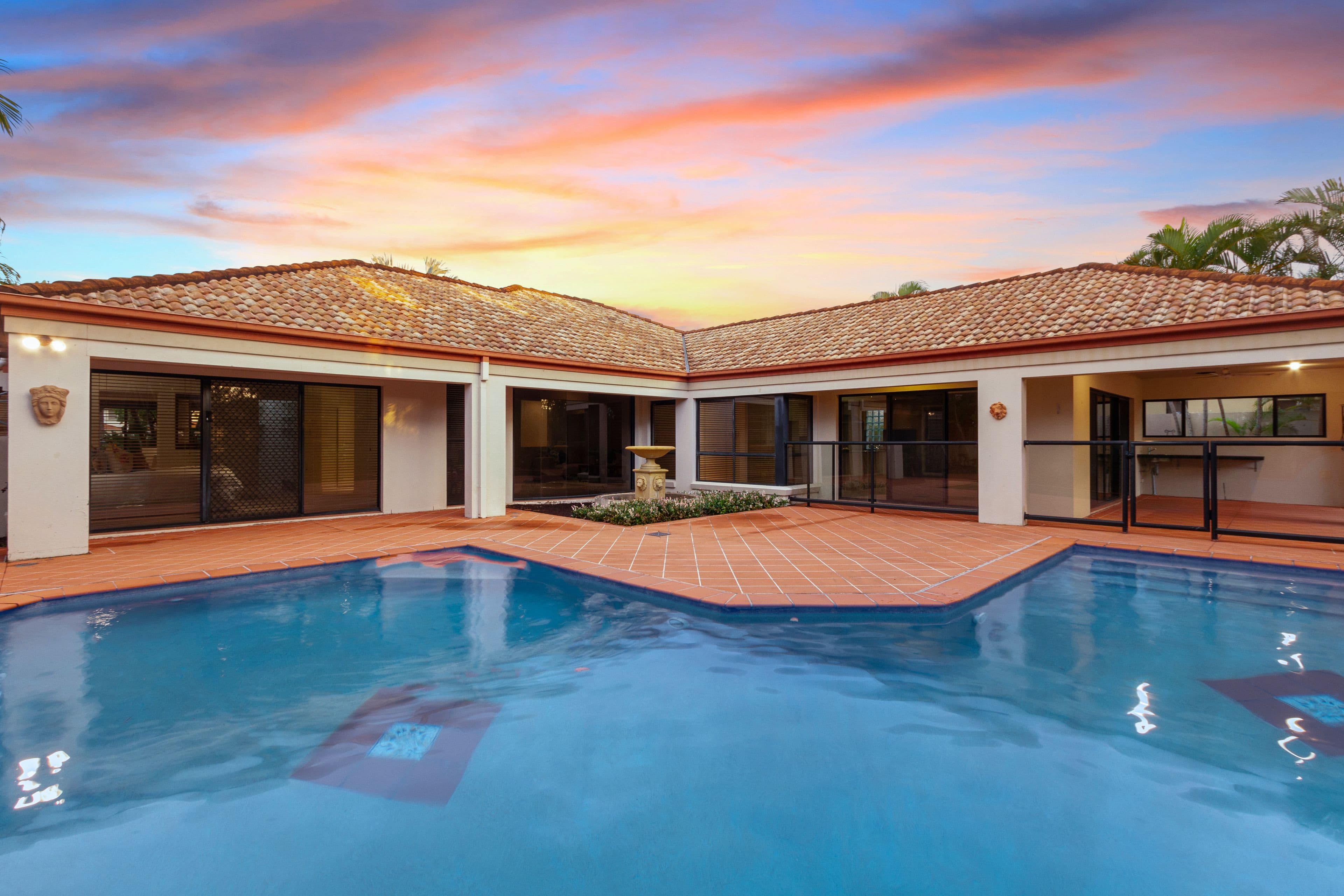 8502 Magnolia Drive West, Hope Island QLD 4212, Hope Island - Image 1