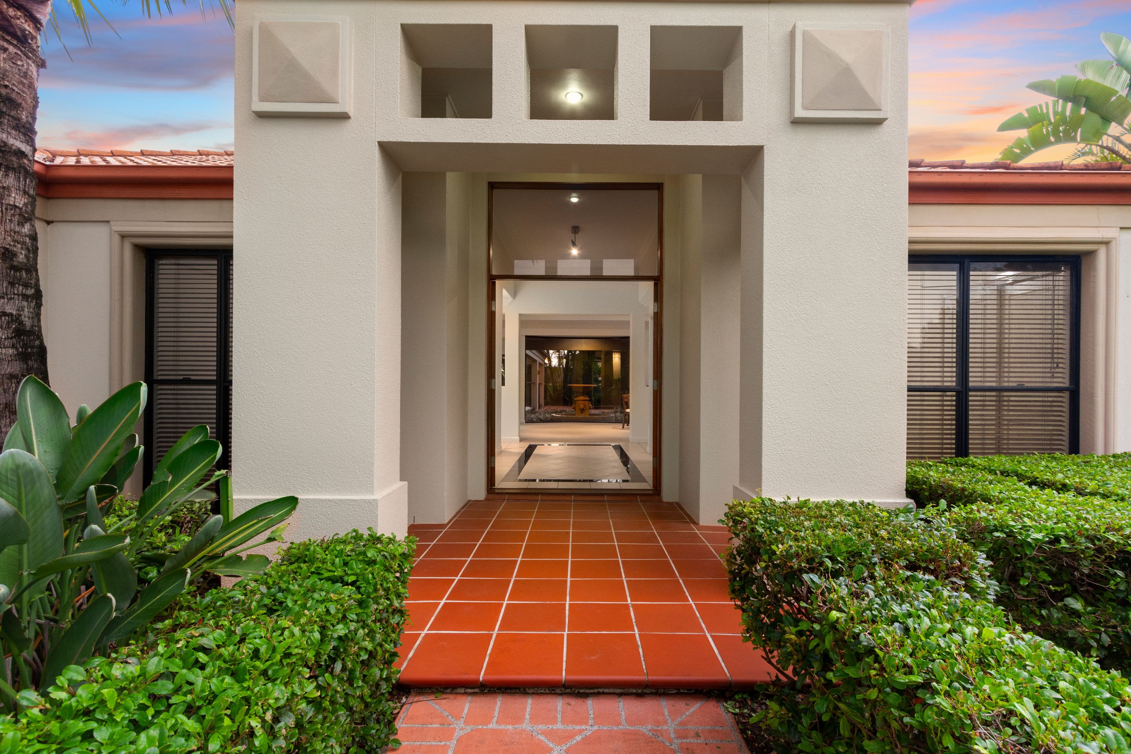 8502 Magnolia Drive West, Hope Island QLD 4212, Hope Island - Thumbnail 4