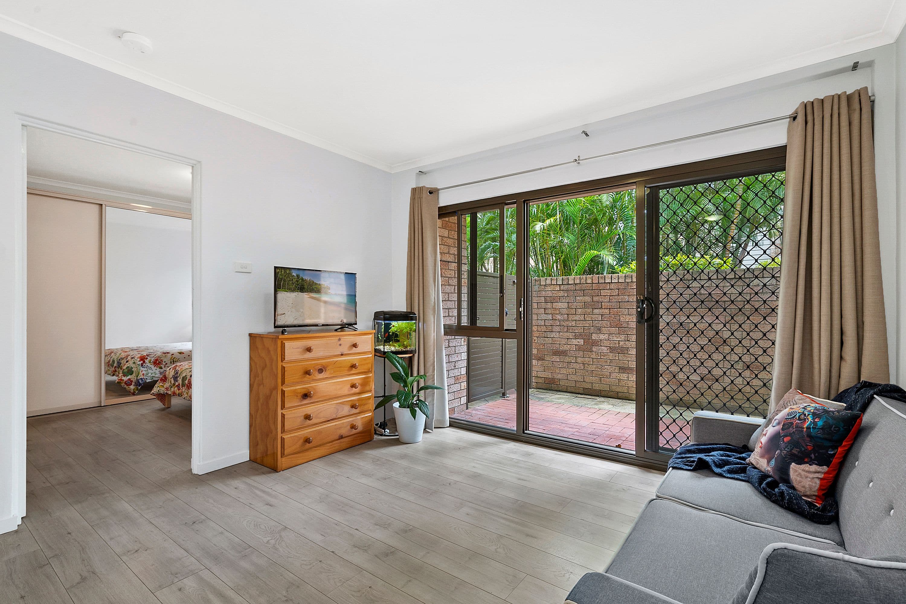 1259 Pittwater Road, Narrabeen NSW 2101, Narrabeen - Thumbnail 2