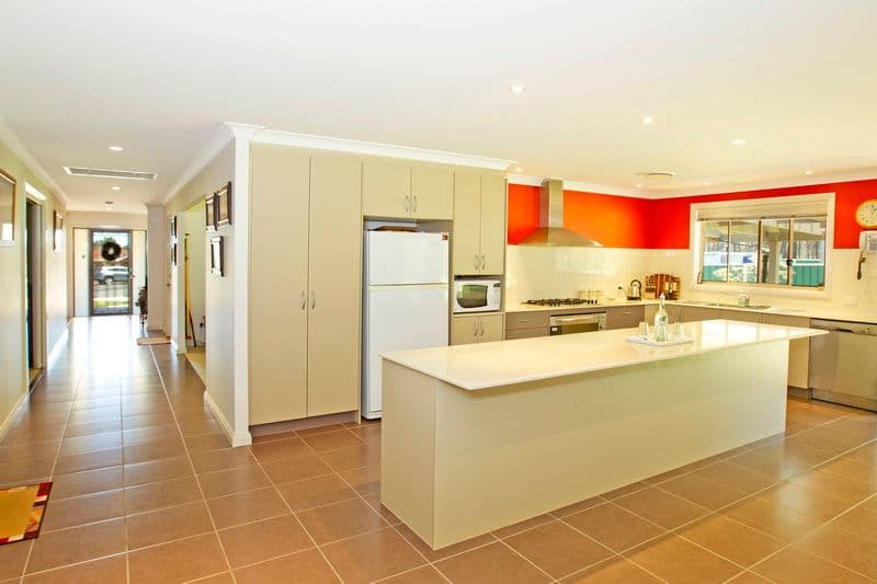 27 Barden Close, CALLALA BAY NSW 2540, Callala Bay - Thumbnail 2