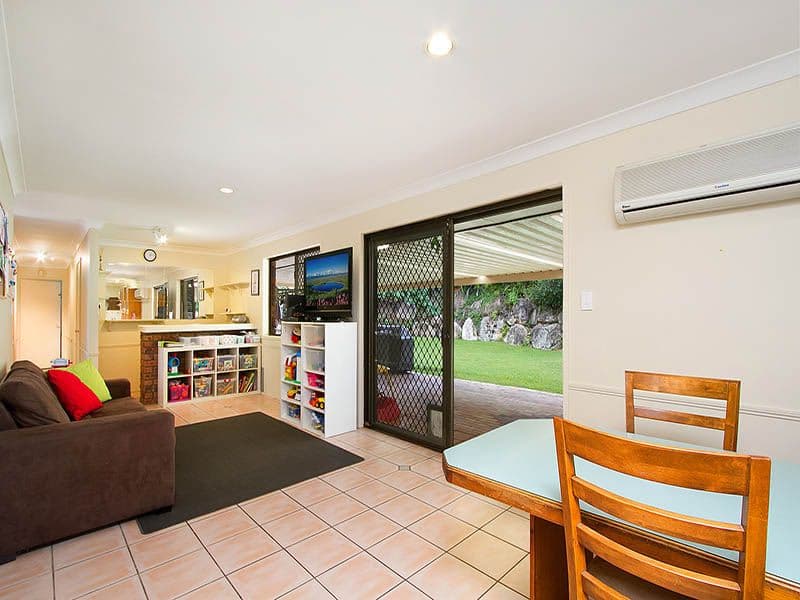 11 Gloria Street, CORNUBIA QLD 4130, Cornubia - Thumbnail 3