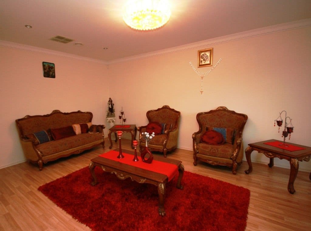 26 Webbs Avenue, TAYLORS HILL VIC 3037, Taylors Hill - Thumbnail 2
