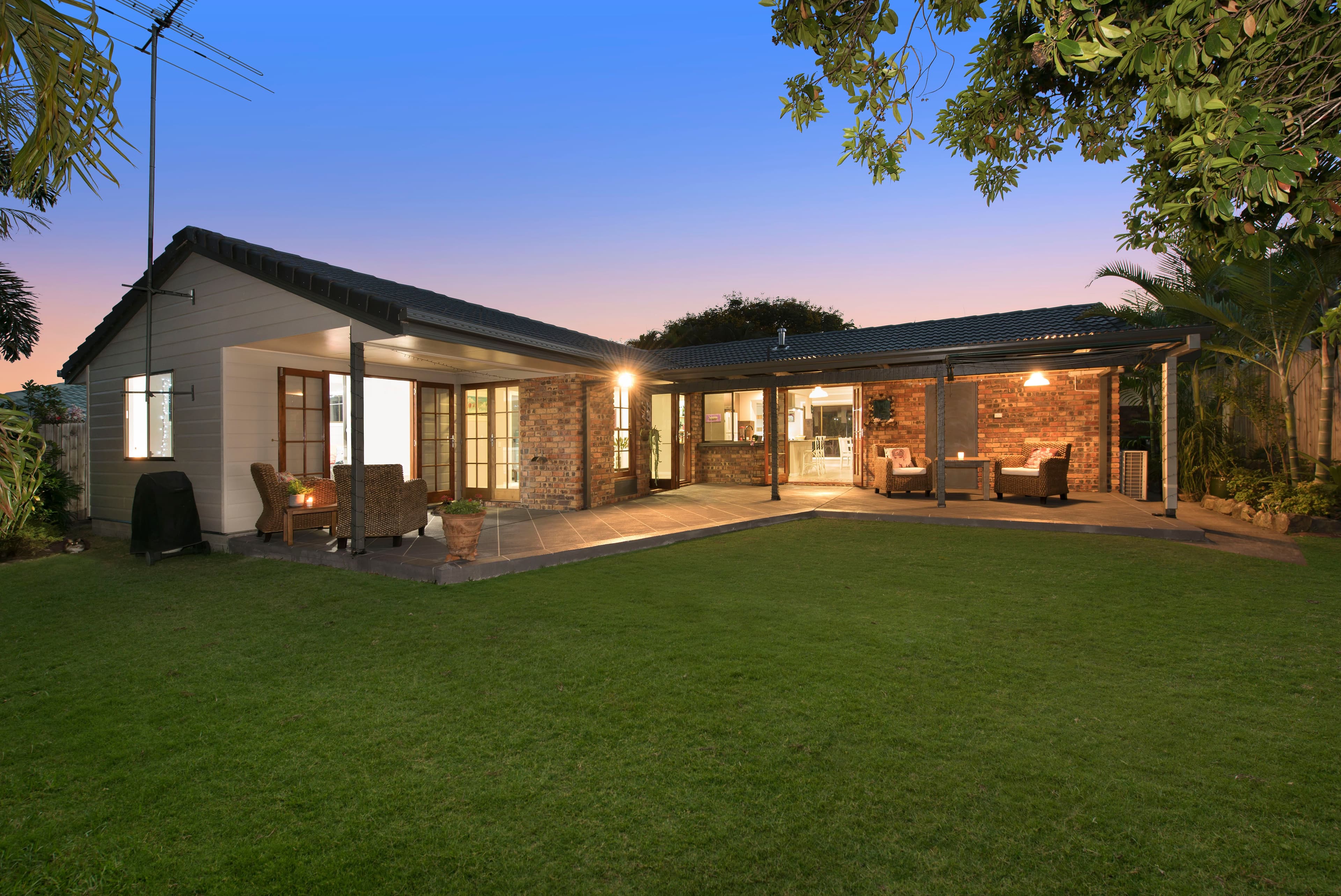 24 Stanmere Street, Carindale QLD 4152, Carindale - Image 1