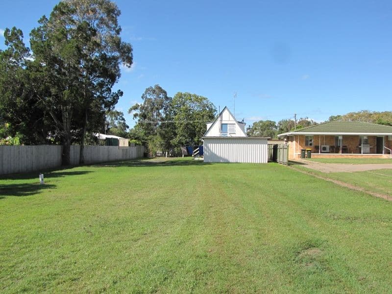 35 Stephenson Street, PIALBA QLD 4655, Pialba - Thumbnail 4