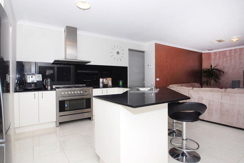 44 Sandarra Boulevard, SANDHURST VIC 3977, Sandhurst - Thumbnail 2