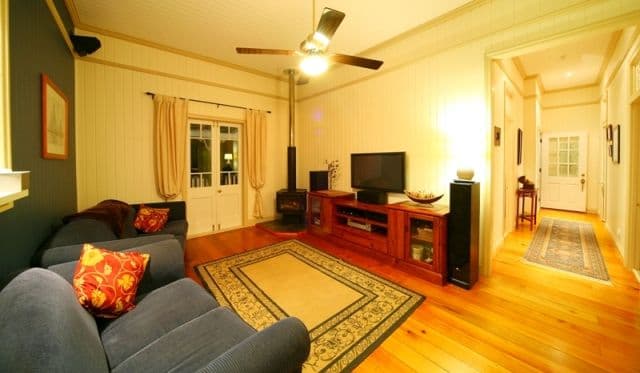 23 Orchard Street, HAWTHORNE QLD 4171, Hawthorne - Thumbnail 2
