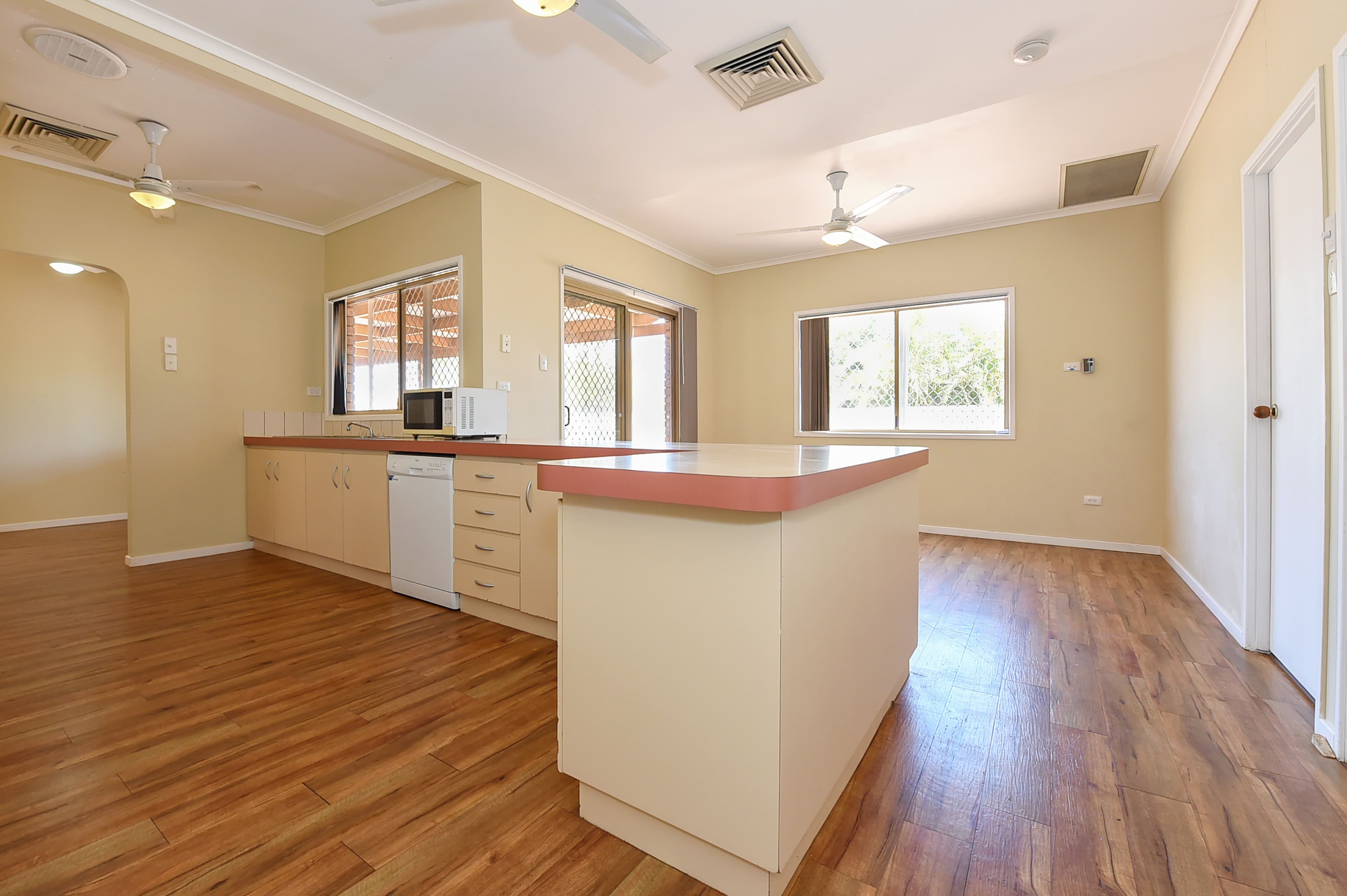 9 Pelusey Way, Nickol WA 6714, Nickol - Thumbnail 3