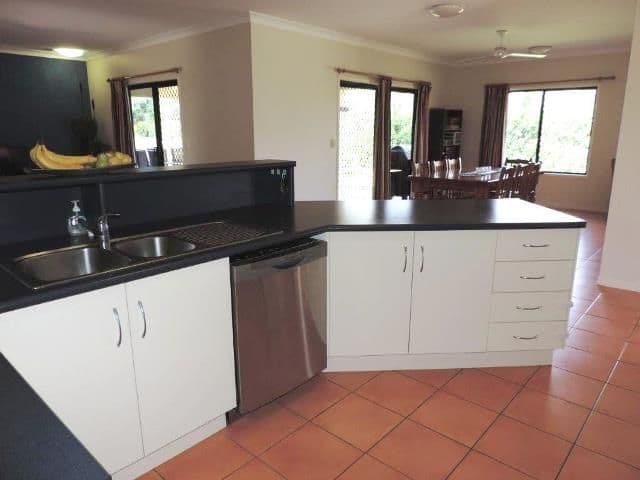2 Mustang Road, KELSO QLD 4815, Kelso - Thumbnail 5