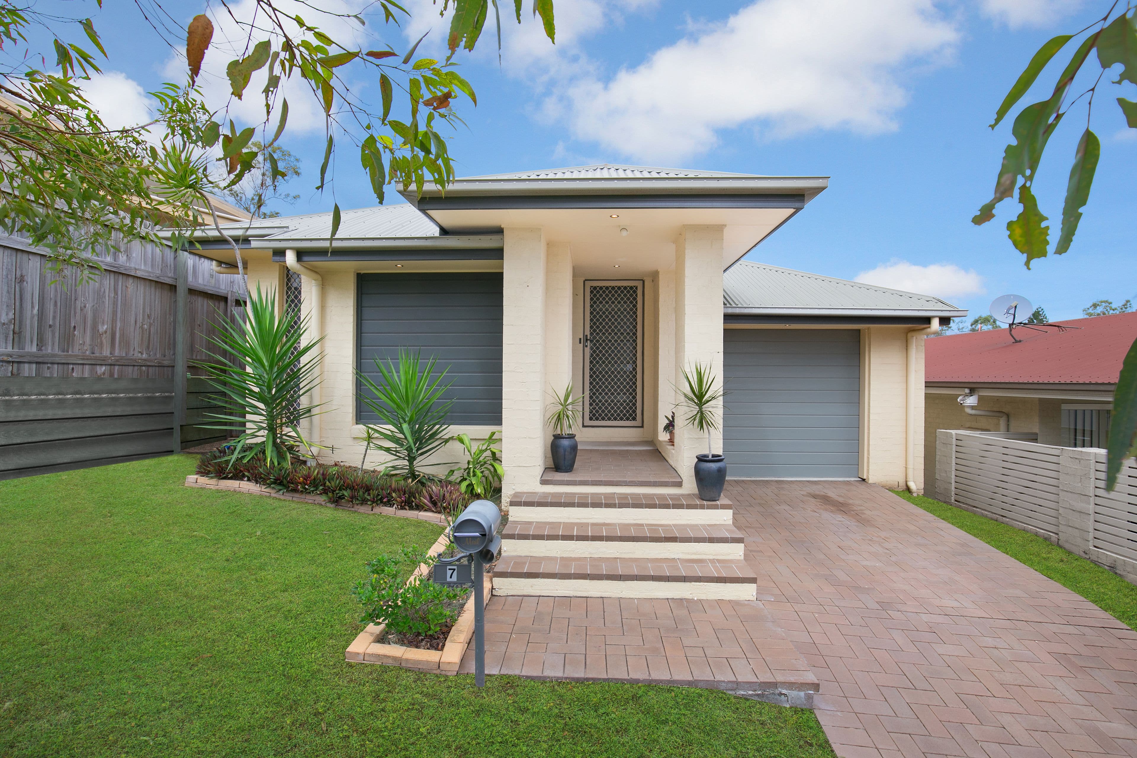 7 Bindarri Close, Waterford QLD 4133, Waterford - Image 1