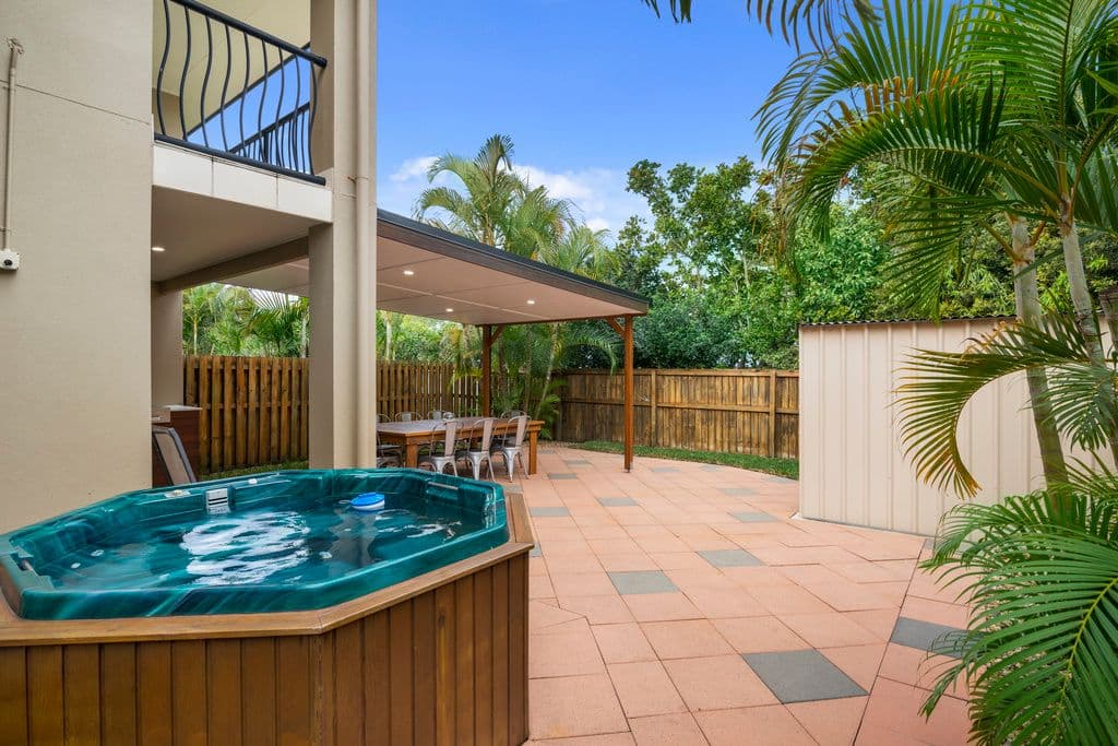 1 Inland Drive, Tugun QLD 4224, Tugun - Thumbnail 2