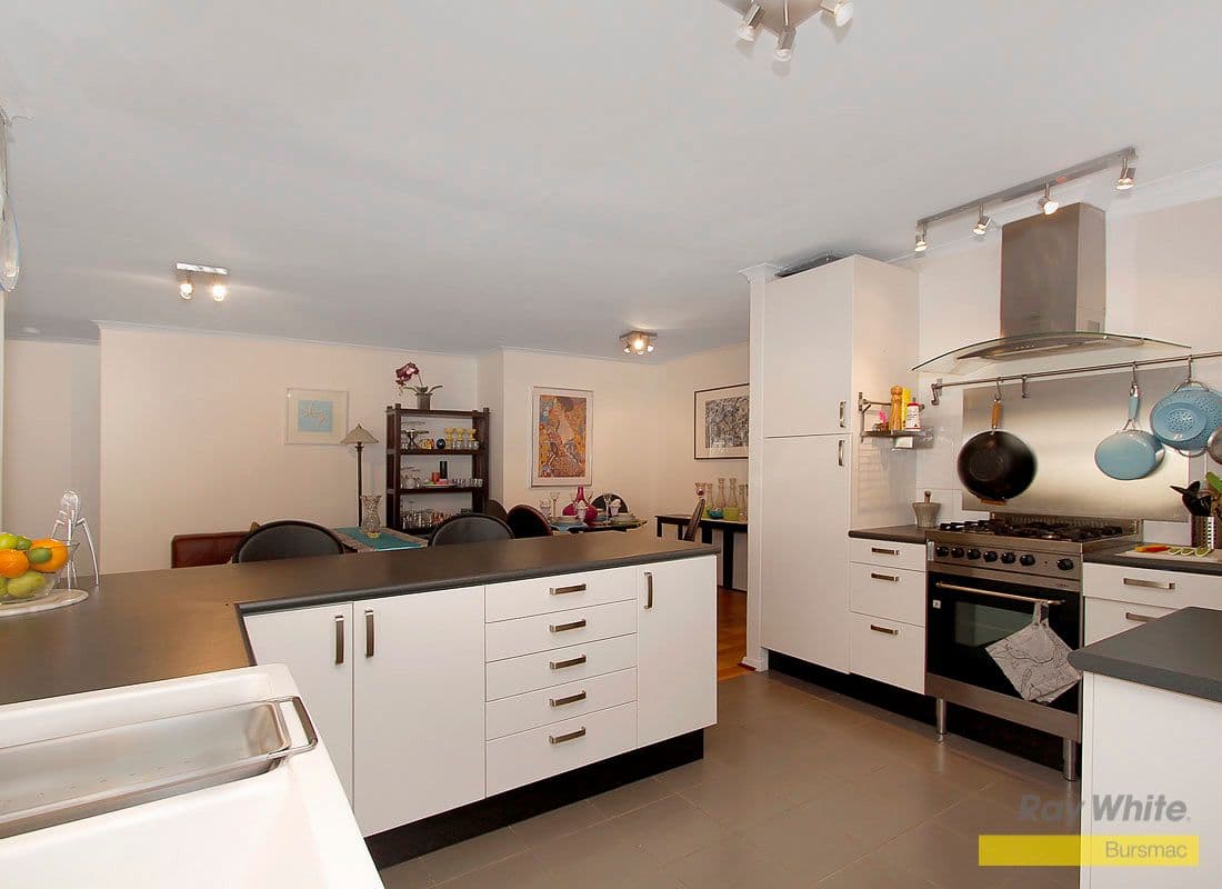 3 Crestview Lane, BALLAJURA WA 6066, Ballajura - Thumbnail 5
