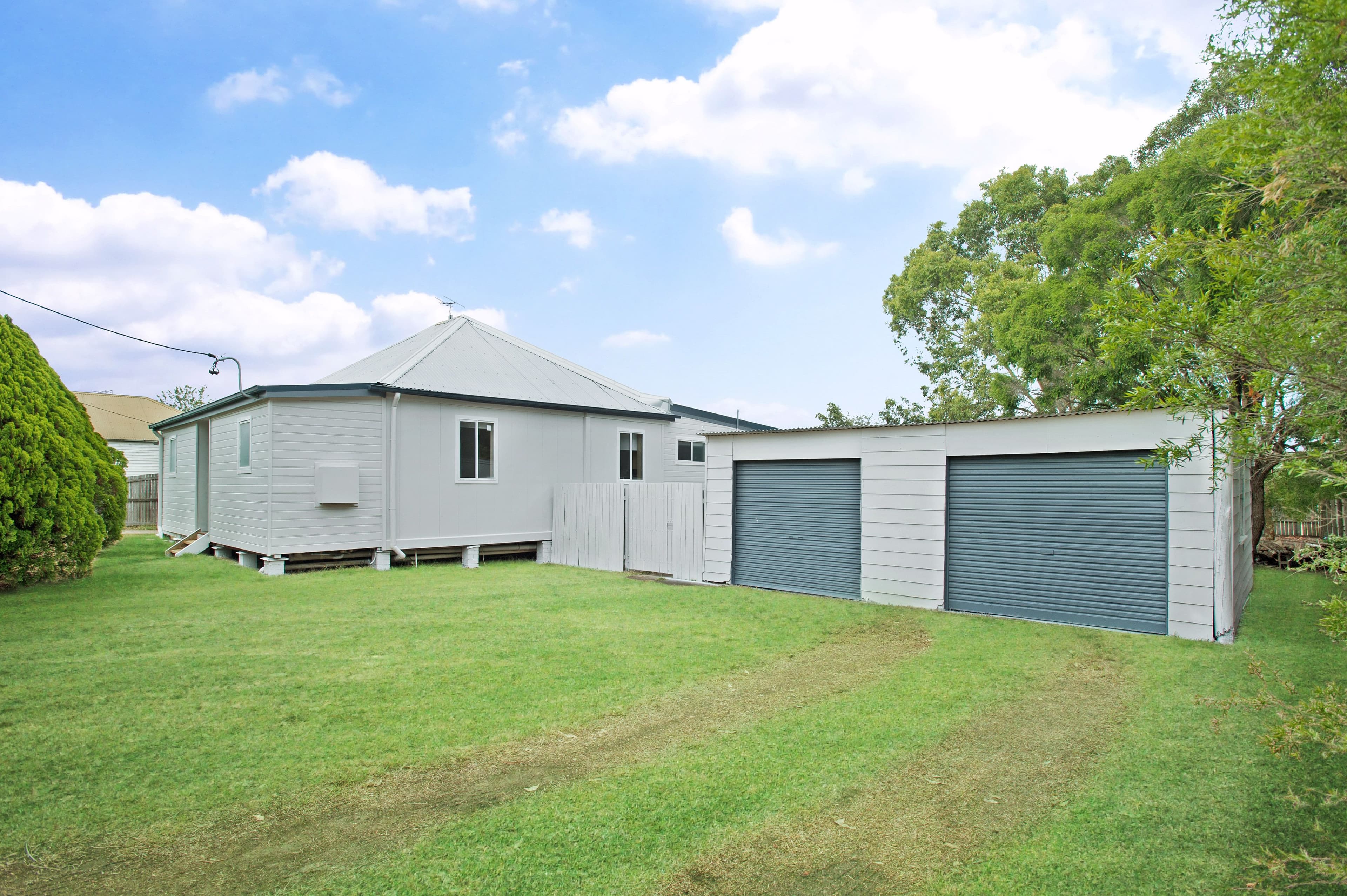 8 Tulloch Street, East Branxton - Image 1
