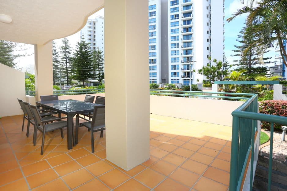 1 'Casa Del Mar' 99 Old Burleigh Road, Broadbeach QLD 4218, Broadbeach - Thumbnail 4