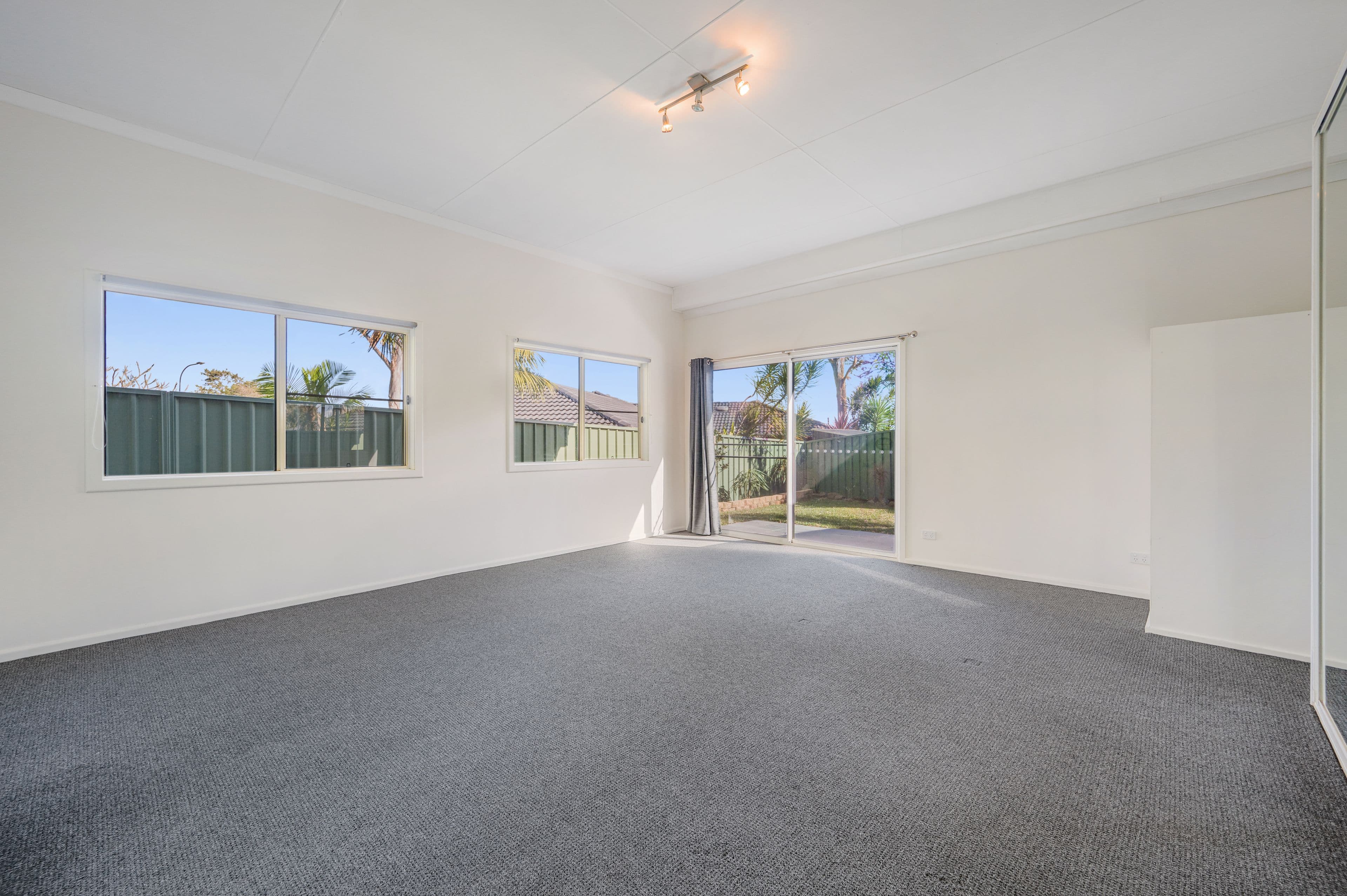 1 Grassmere Way, Port Macquarie NSW 2444, Port Macquarie - Thumbnail 8