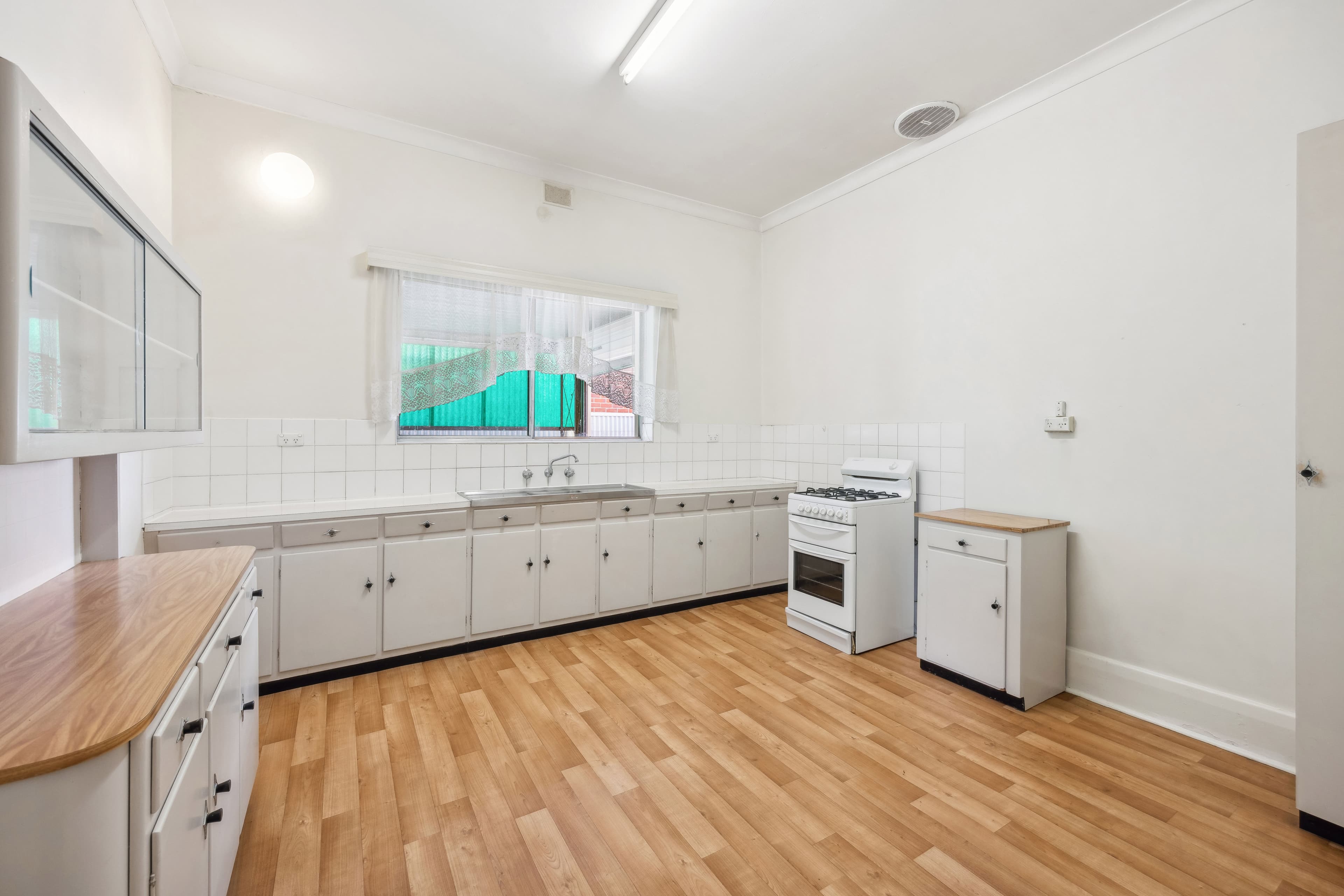 16 May Street, Albert Park SA 5014, Albert Park - Thumbnail 6