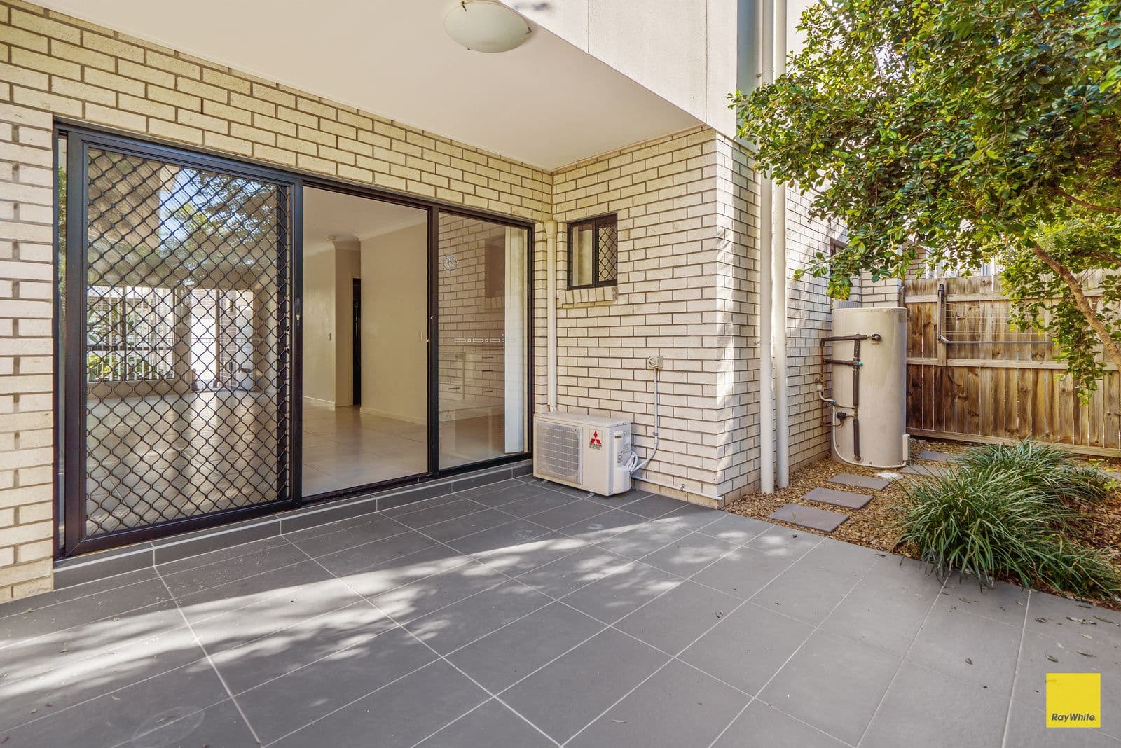 44 Holland Crescent, Capalaba QLD 4157, Capalaba - Thumbnail 4
