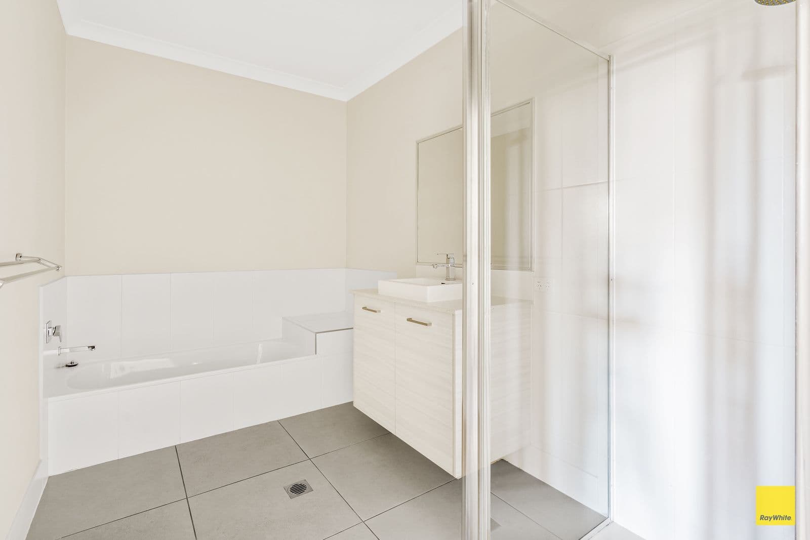 44 Holland Crescent, Capalaba QLD 4157, Capalaba - Thumbnail 5