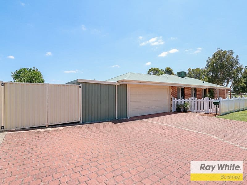 15 Kalkite Close, Ballajura WA 6066, Ballajura - Thumbnail 2