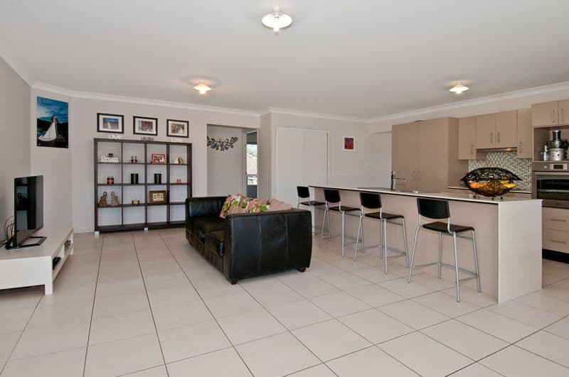 14 Corona Court, Gleneagle QLD 4285, Gleneagle - Thumbnail 2