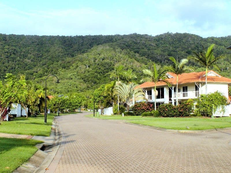 21 Cascades Avenue, Kewarra Beach QLD 4879, Kewarra Beach - Thumbnail 2