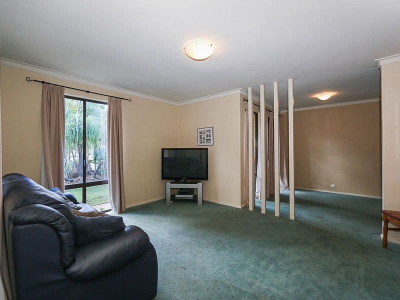 7 Rolland Court, Leeming WA 6149, Leeming - Thumbnail 8