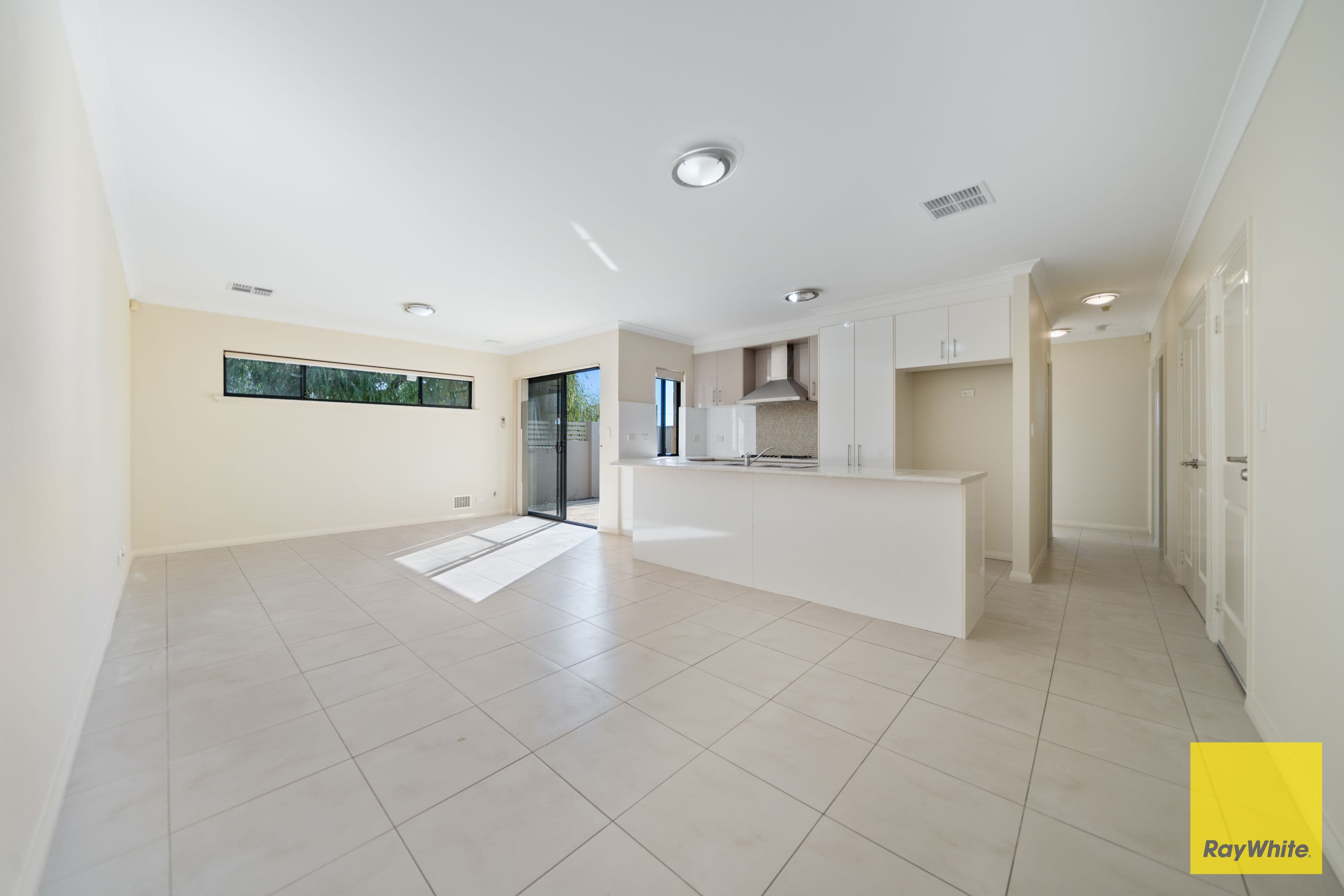1A Wollong Place, Nollamara WA 6061, Nollamara - Thumbnail 4