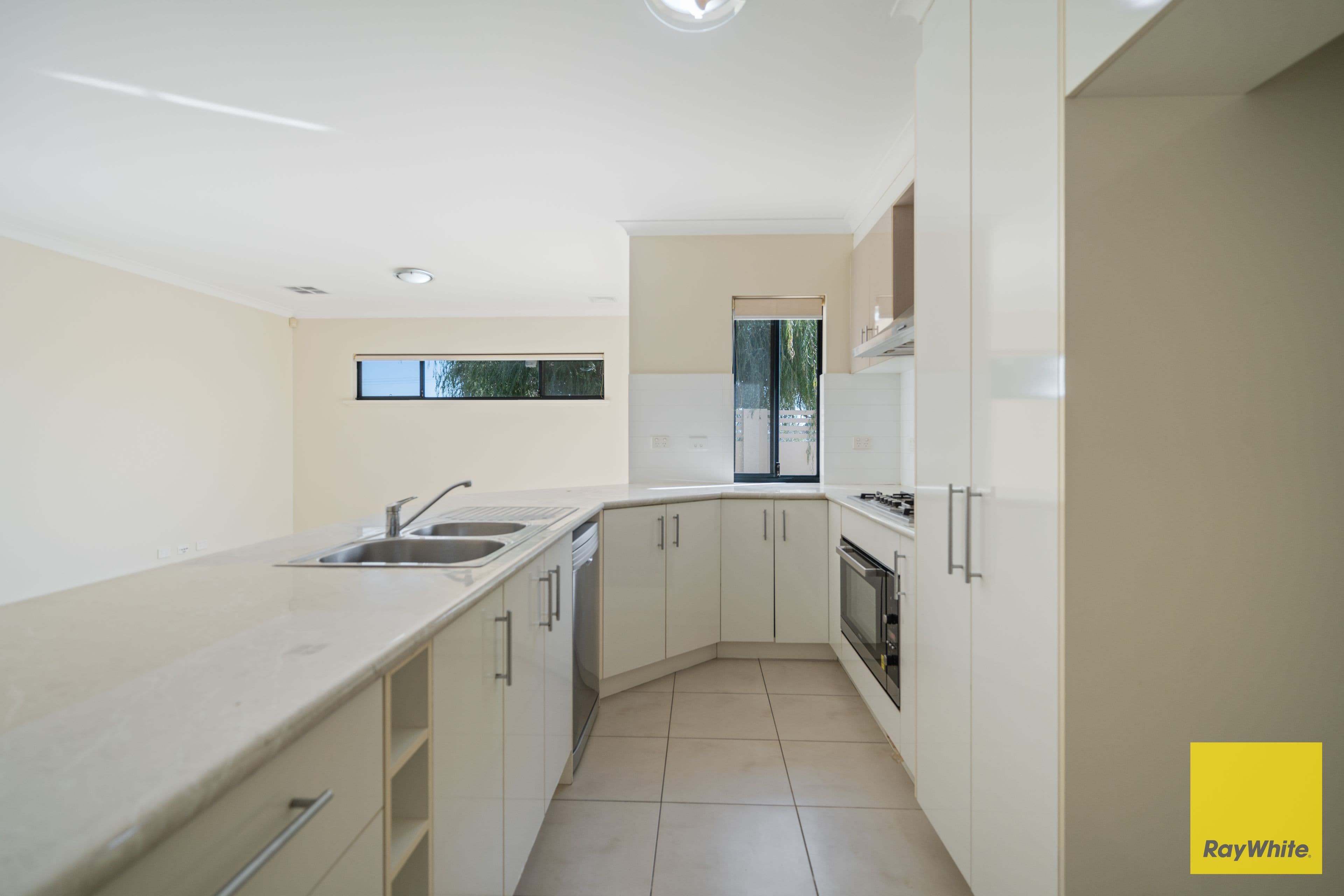 1A Wollong Place, Nollamara WA 6061, Nollamara - Thumbnail 8