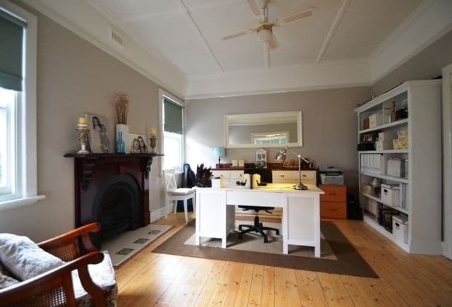 17 Park Street, SEYMOUR VIC 3660, Seymour - Thumbnail 4