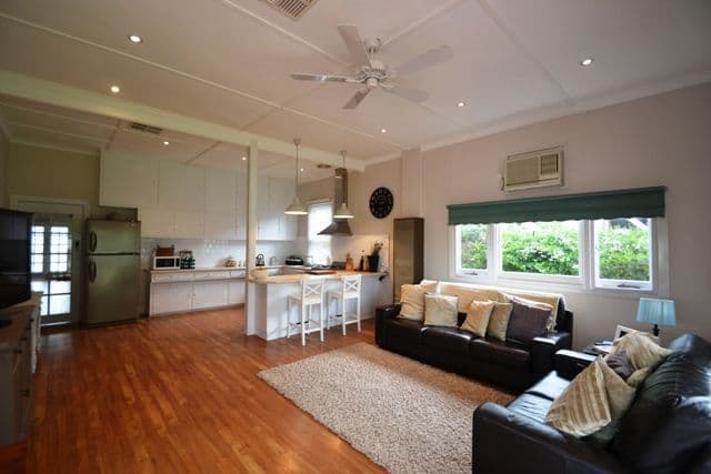 17 Park Street, SEYMOUR VIC 3660, Seymour - Thumbnail 7
