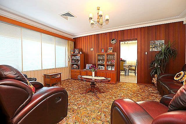 3 Ogmore Court, BANKSTOWN NSW 2200, Bankstown - Thumbnail 2